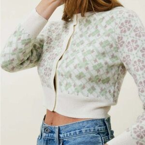 Cream and Green Patterned Women's Sweater